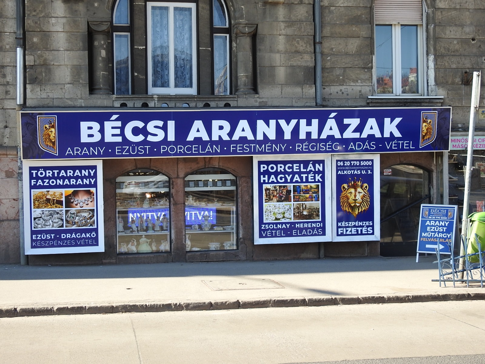 Bécsi aranyházak - Alkotás utca 3.